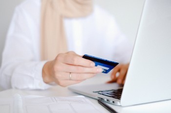 信用卡逾期起訴流程，信用卡逾期15天有事嗎？