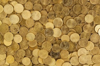 信用卡欠5000逾期六年了會(huì)怎樣？能立案嗎？