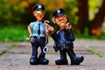中信信用卡逾期2年6萬多怎么辦？會(huì)判刑嗎？