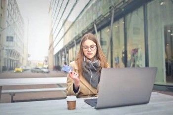 信用卡欠多少錢才會坐牢