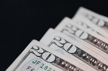 信用卡逾期超過三個月會怎樣？會被起訴嗎？