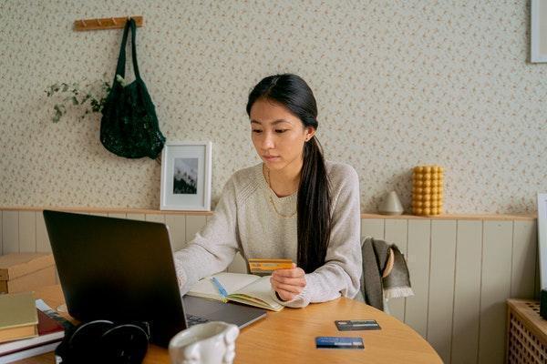 建行信用卡申請進度查詢方式？多久能辦下來？