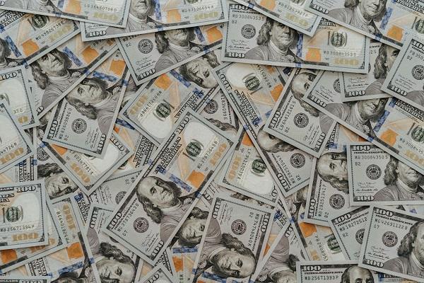 信用卡逾期多久會(huì)被起訴