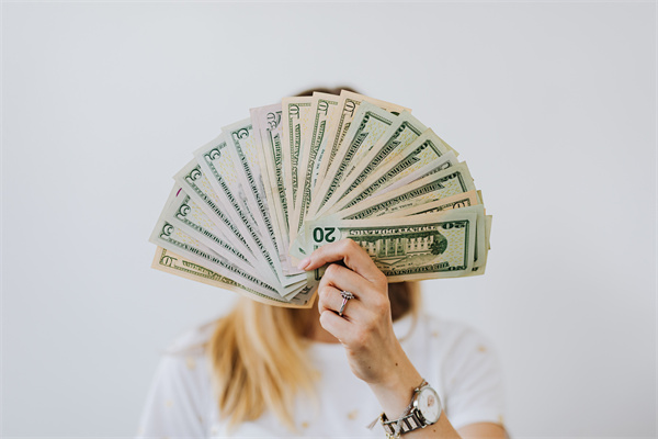 網(wǎng)貸不合理催收怎么投訴？上門催收犯法嗎？