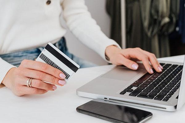 信用卡逾期二個月有什么影響？會被起訴嗎？