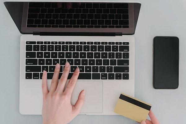 信用卡的利息是多少錢一個(gè)月