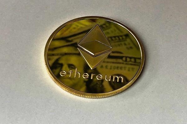 怎么和銀行協(xié)商停息掛賬？信用卡惡意逾期會帶來哪些后果？