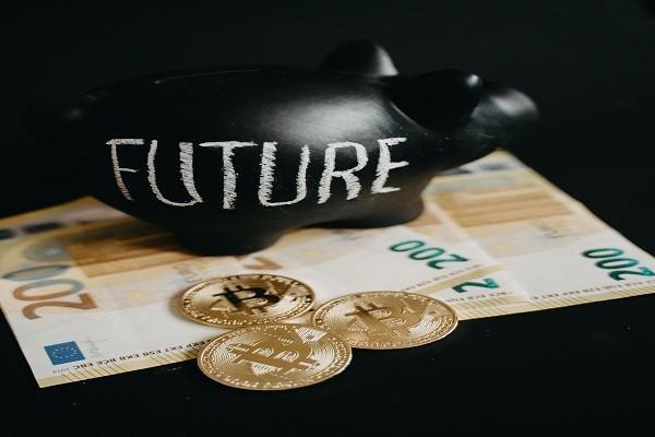 信用卡逾期三個(gè)月怎么跟銀行協(xié)商？還不上會(huì)被起訴嗎？