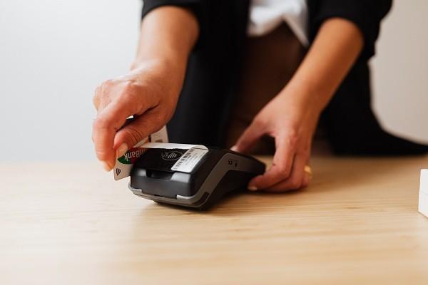 工行信用卡停息掛賬申請？工行信用卡逾期如何協(xié)商分期？