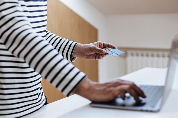 國外信用卡不還的后果？影響國內(nèi)信用嗎？