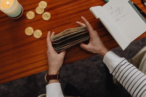 銀行信用卡怎么注銷？逾期注銷會怎么樣？