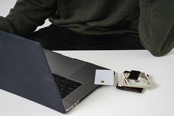 捷信逾期要上門怎么辦？逾期上門合法嗎？