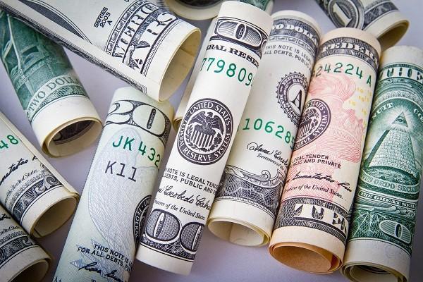 金條逾期一天立馬還了還能借嗎？上報(bào)信用嗎？