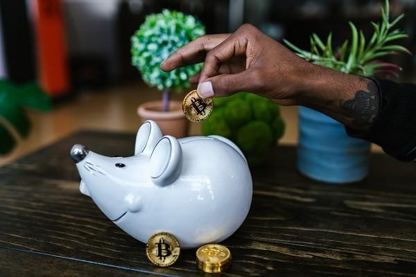 度小滿如何用別人銀行卡還款？上信用嗎？
