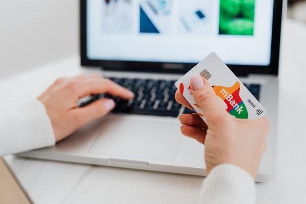 信用卡逾期協(xié)商本金打折合法嗎？怎么協(xié)商本金打折？