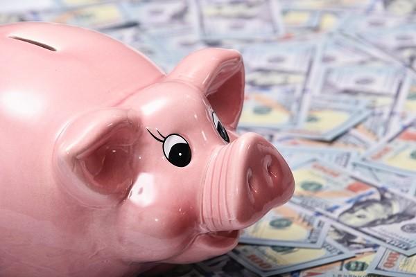建行信用卡逾期可以協(xié)商減免違約金嗎？怎么協(xié)商減免違約金？