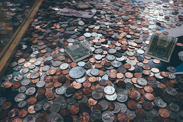 招商銀行信用卡呆賬了怎么辦？還能協(xié)商還本金嗎？