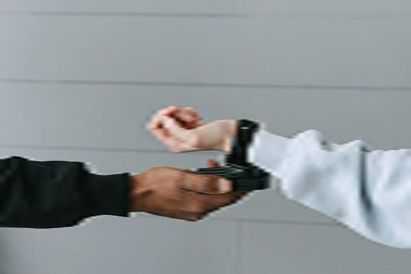 桔多多逾期2天就說取消分期是真的嗎？2天會爆通訊錄嗎?