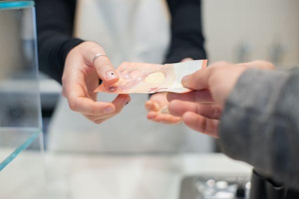 信用卡逾期3天沒事吧？還信用卡逾期三天影響信用嗎？