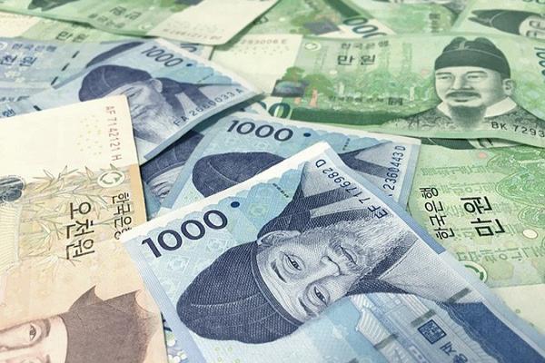 逾期還能辦信用卡嗎？欠款多長期限可能被銀行?？ǎ?>
                                        </a>



                                    </div>
                                    <div   id=