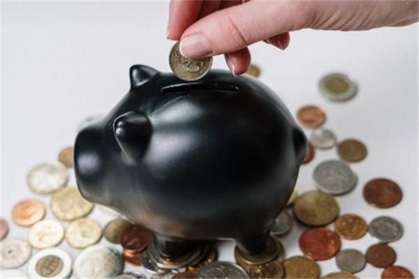 欠微粒貸7萬兩年怎么協(xié)商還款？還清如何避免再逾期？