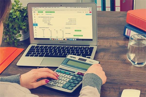 交通銀行信用卡分期怎么算利息？如何申請？