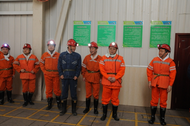 市中区区长李新斗到安居煤矿督导安全生产工作