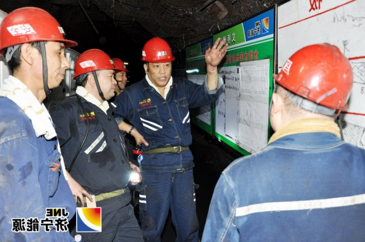 张广宇在义桥煤矿检查指导工作时要求：减少放炮环节&nbsp;&nbsp;&nbsp;落实放炮措施