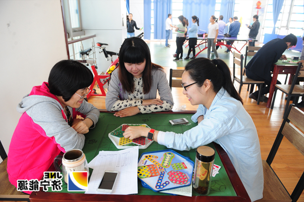 济矿集团公司机关举办庆“五一”体育运动会