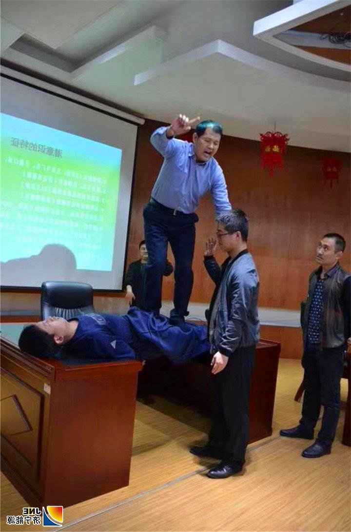 1558089742100487.jpg 2019年5月11日,集团公司培训中心教师登上国家应急管理部培训讲台1.jpg