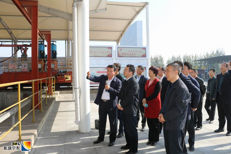 济矿物流：11月15日，山东省交通运输厅副厅长高立平一行到梁山调研山东京杭多式联运物流项目2（孙继业）.jpg