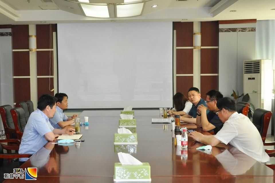 e6a60d7c11797657b8565ec89672bb4.jpg