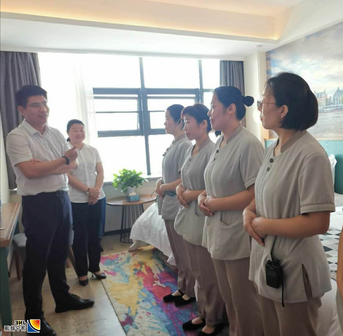 圆中园公司：强培训、提技能、严考核美豪酒店上下形成“比学赶帮超”良好氛围（王文霞2020.08.28）.jpg