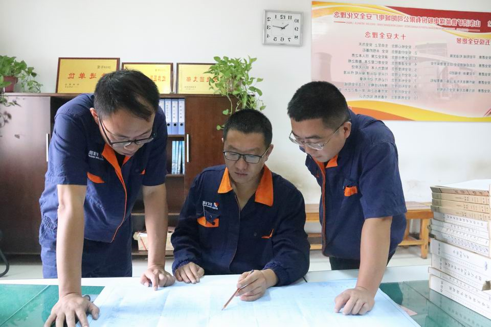 孙振兴 (1).jpg