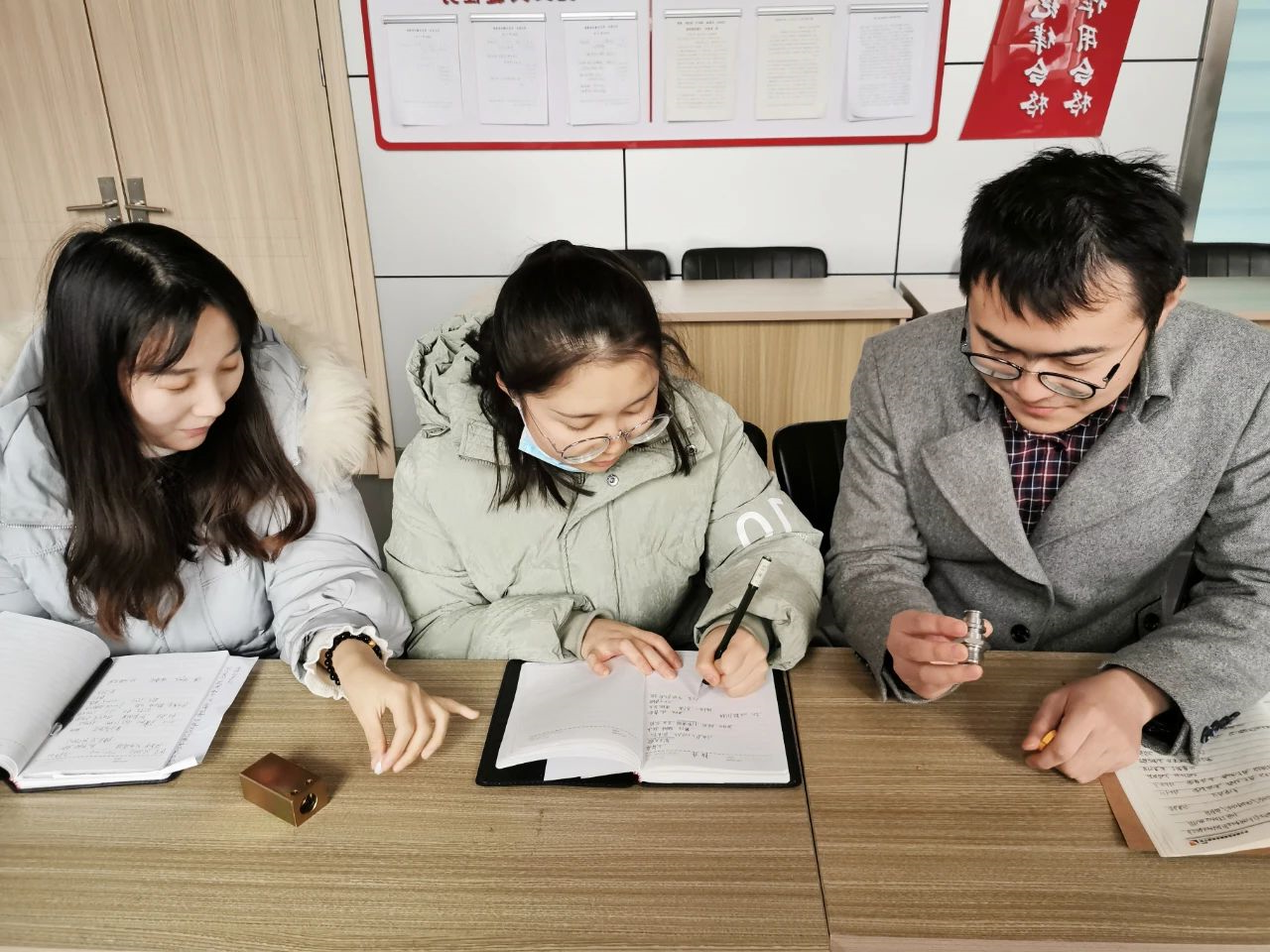 盛源春辉公司“沙盘模拟”助培训.jpg