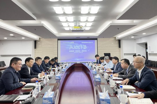 大众报业·齐鲁壹点丨京杭运河济宁段LNG加注站，这三方共建