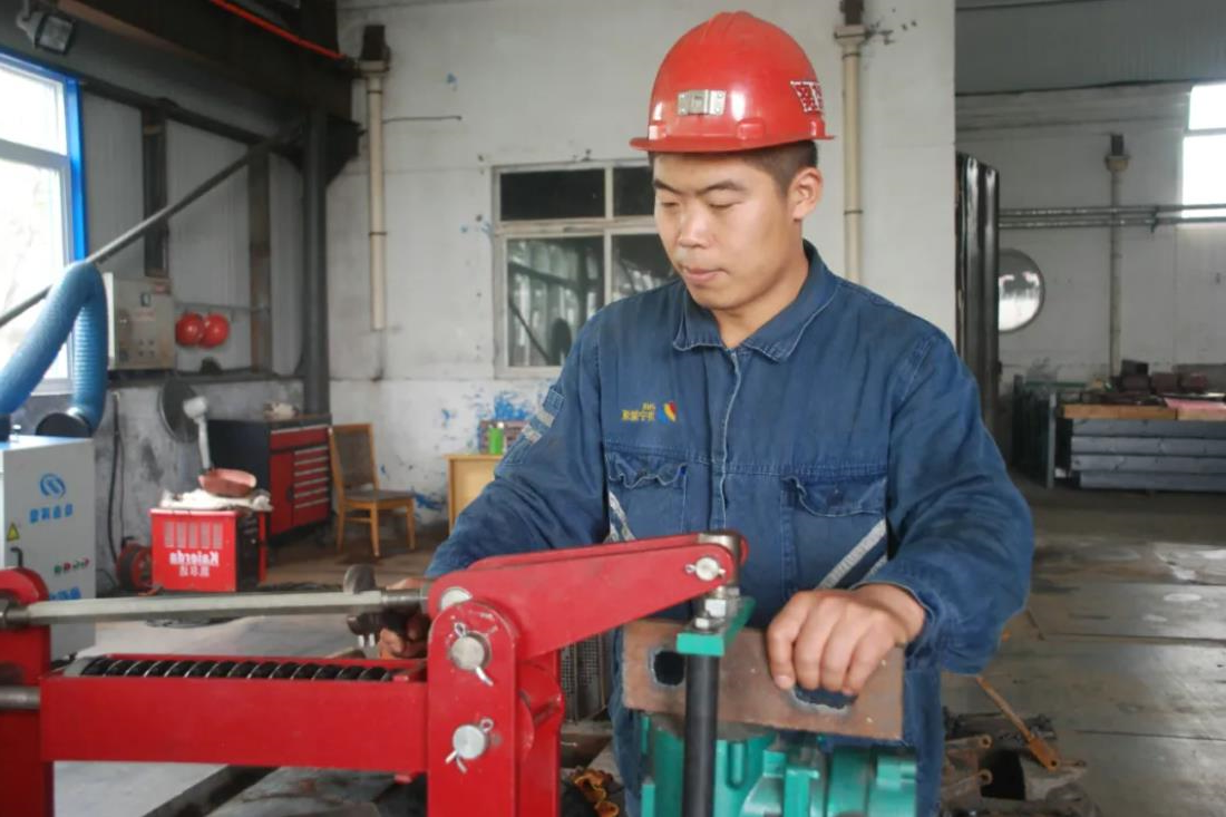 1635679606508424.jpg 02.jpg