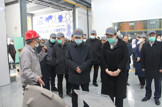 任城区党政考察团到精密制造产业园调研