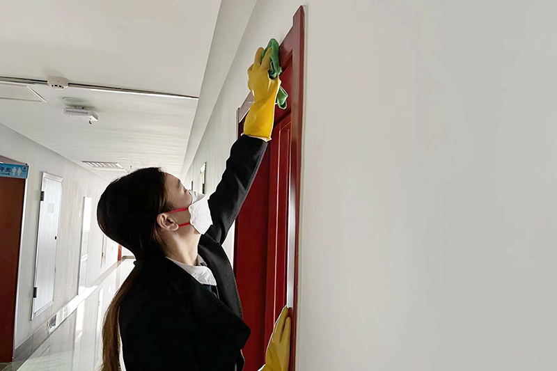 1648650810801779.jpg 清扫房间.jpg