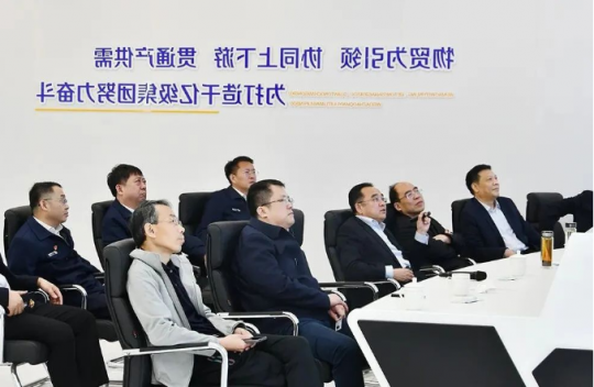 王宏伟带队到济宁能源港航物流中心调研指导工作